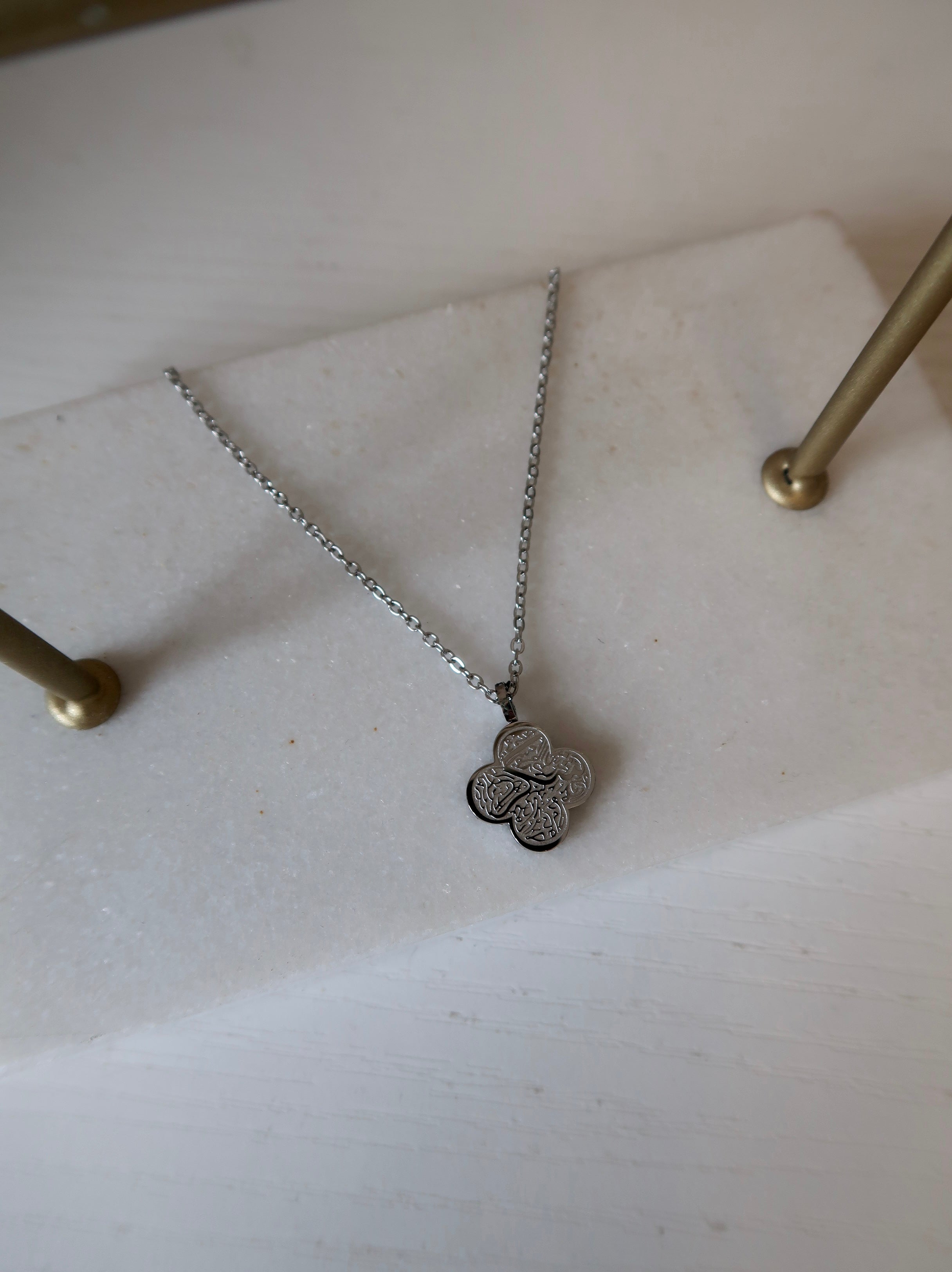 Shukr Clover Necklace - Silver