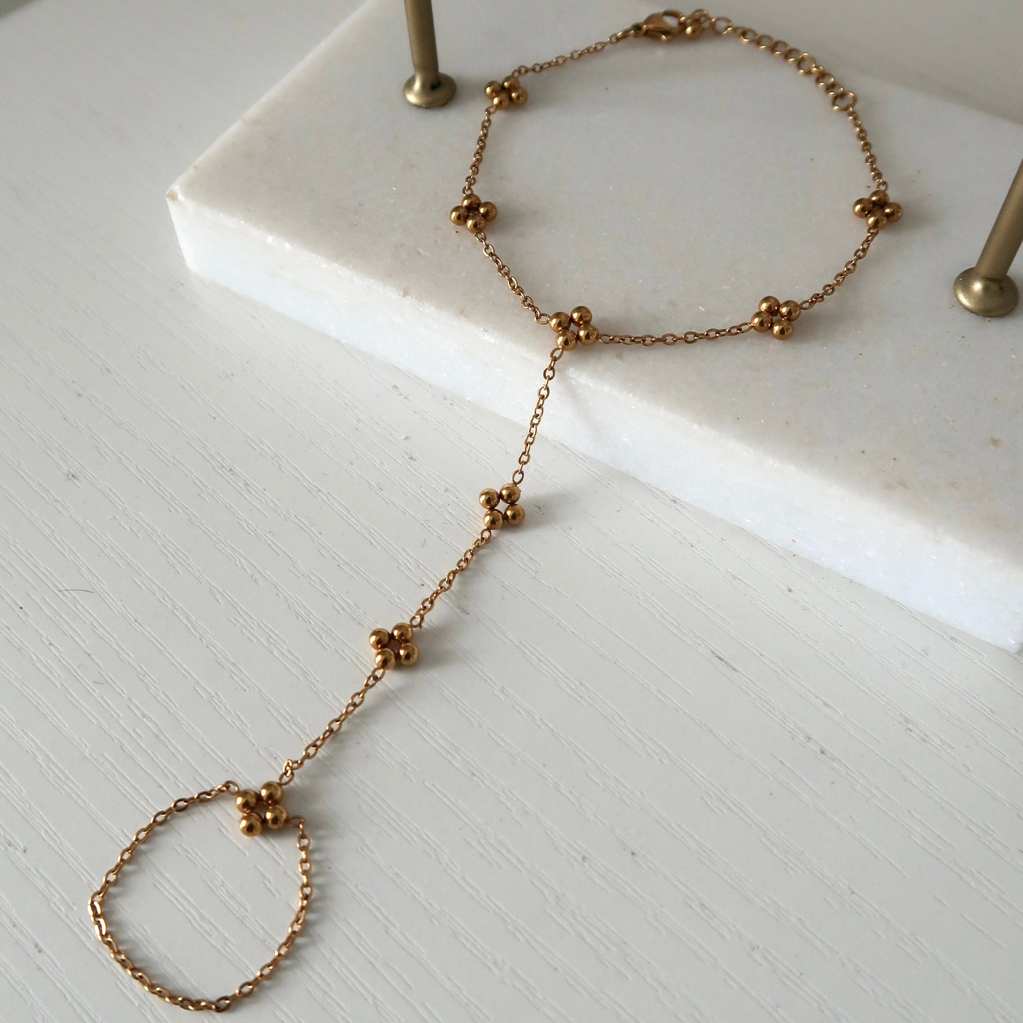 Mini Clover Hand Chain - Gold