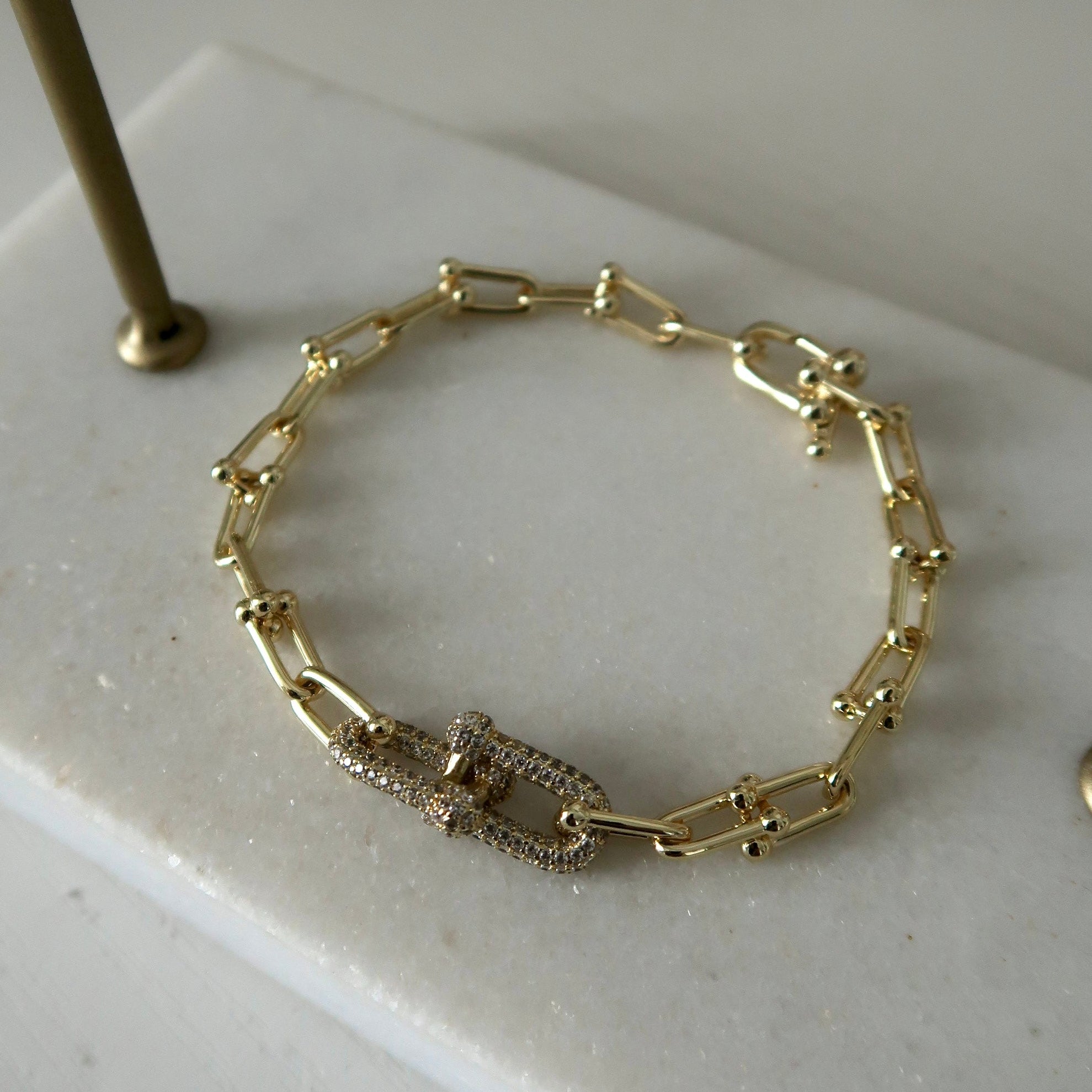Qalbi Interlock Bracelet