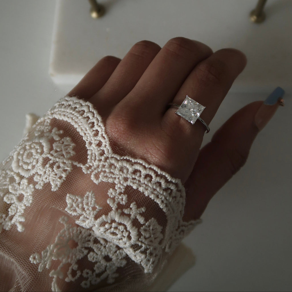 Princess Cut Moissanite Ring - Size 6