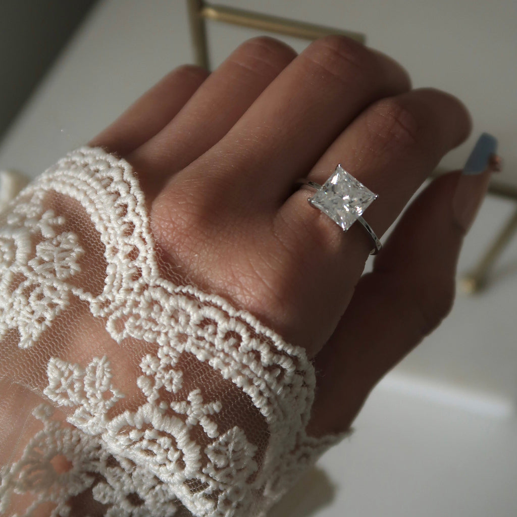 Princess Cut Moissanite Ring - Size 6